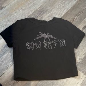 spider tee crop top